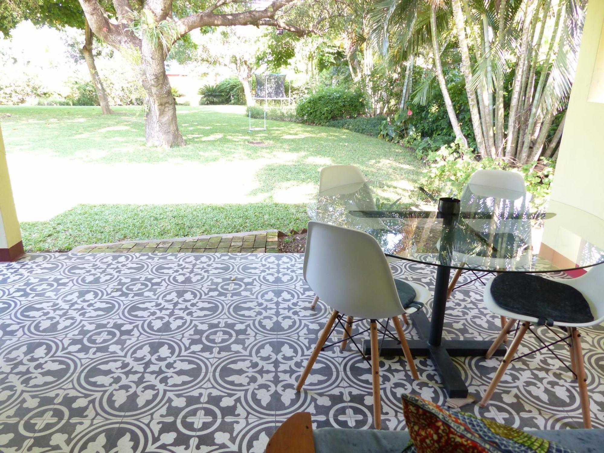 Ancha'S Oasis Hotel Maputo Bagian luar foto