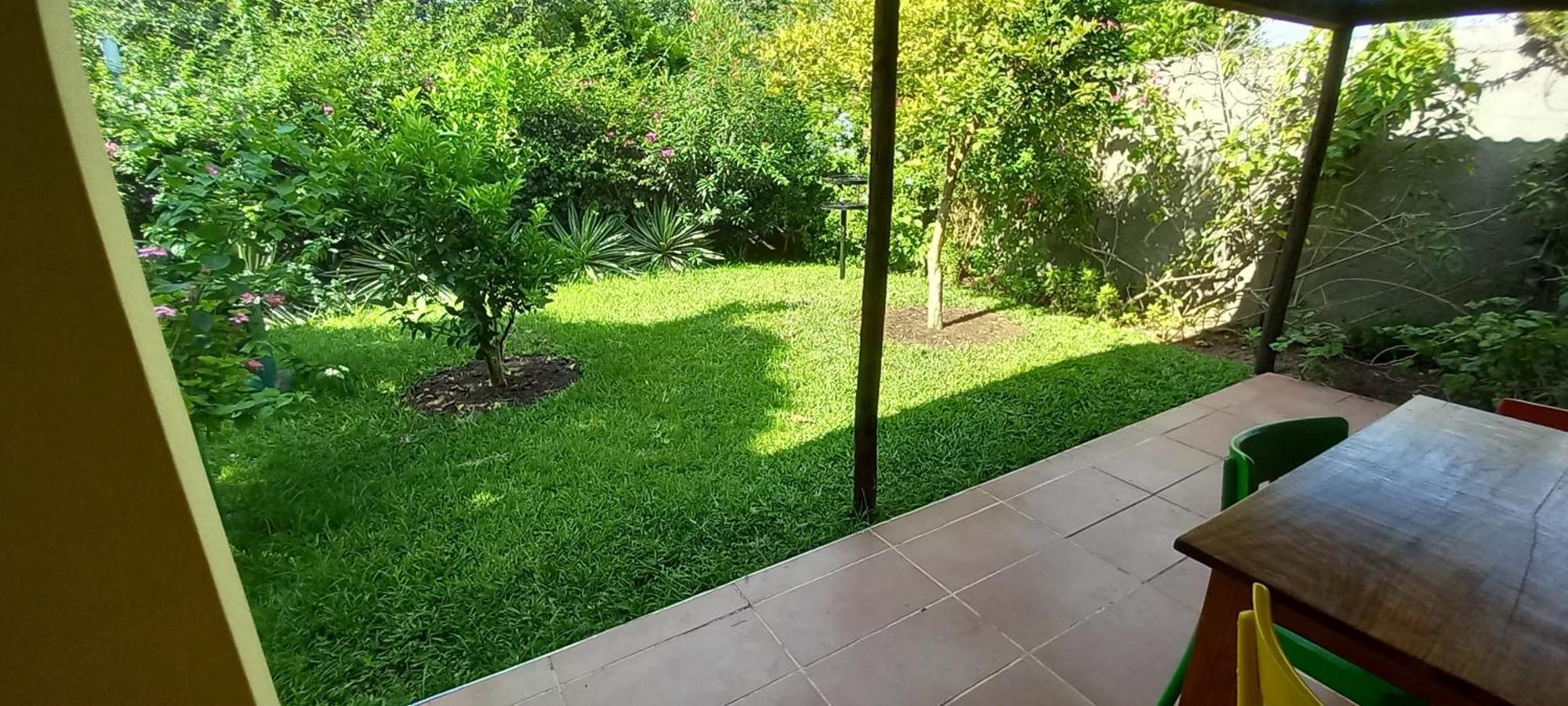 Ancha'S Oasis Hotel Maputo Bagian luar foto