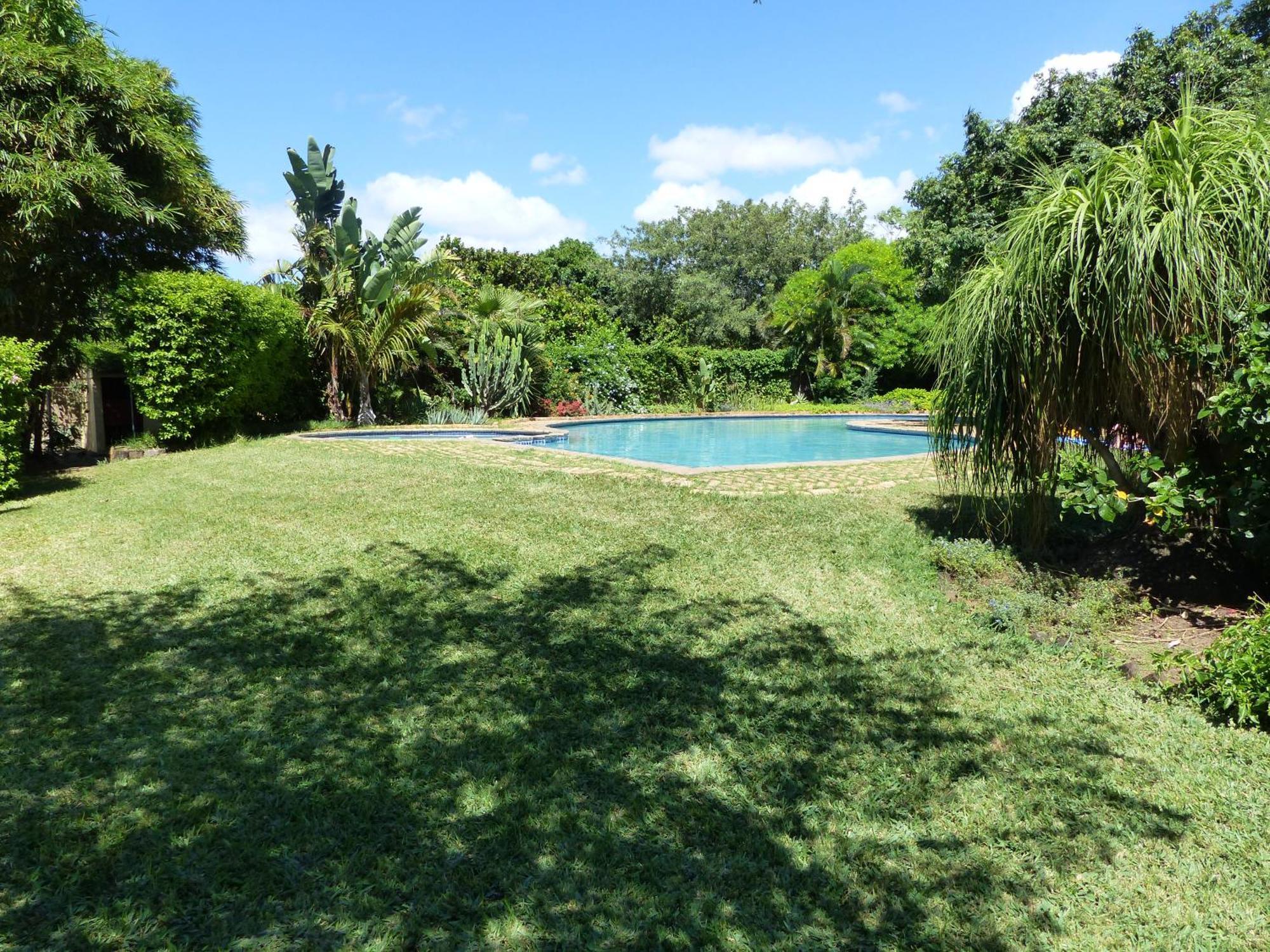 Ancha'S Oasis Hotel Maputo Bagian luar foto